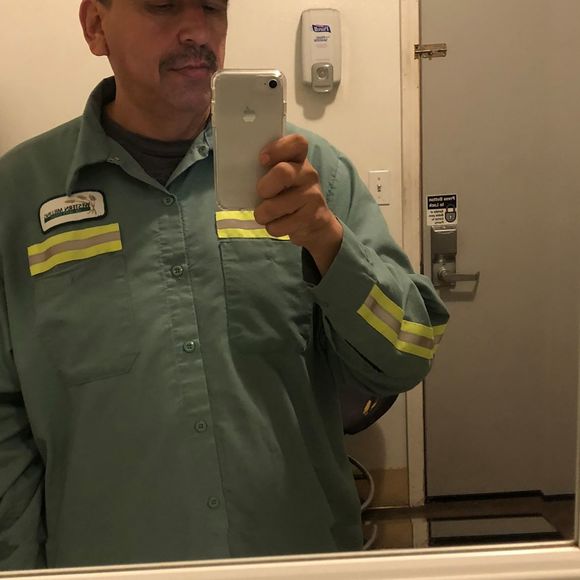 Meet the Posher Other - Meet your Posher, Isidro